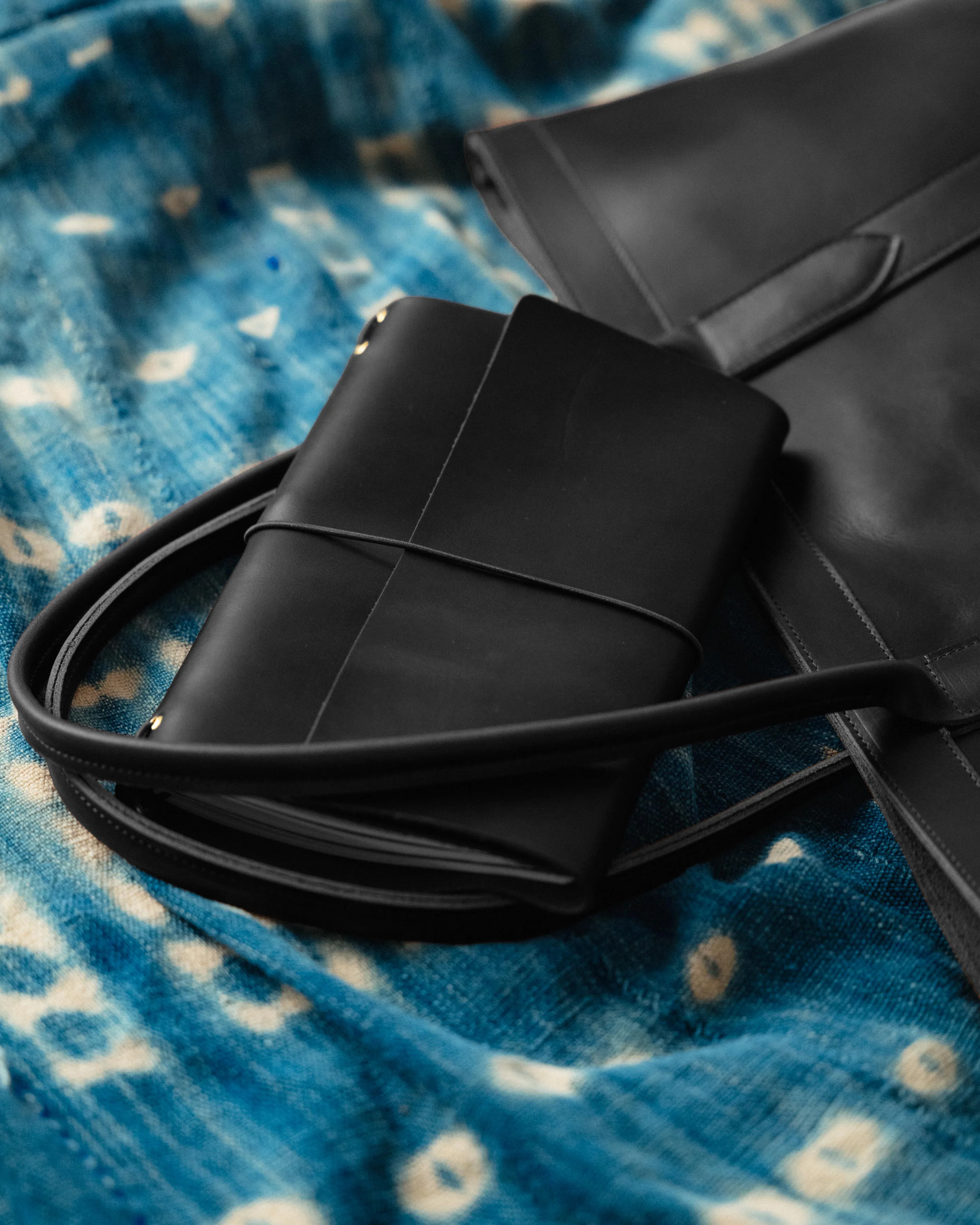 Black Double Shot Flagship Tote Bundle - Image 3