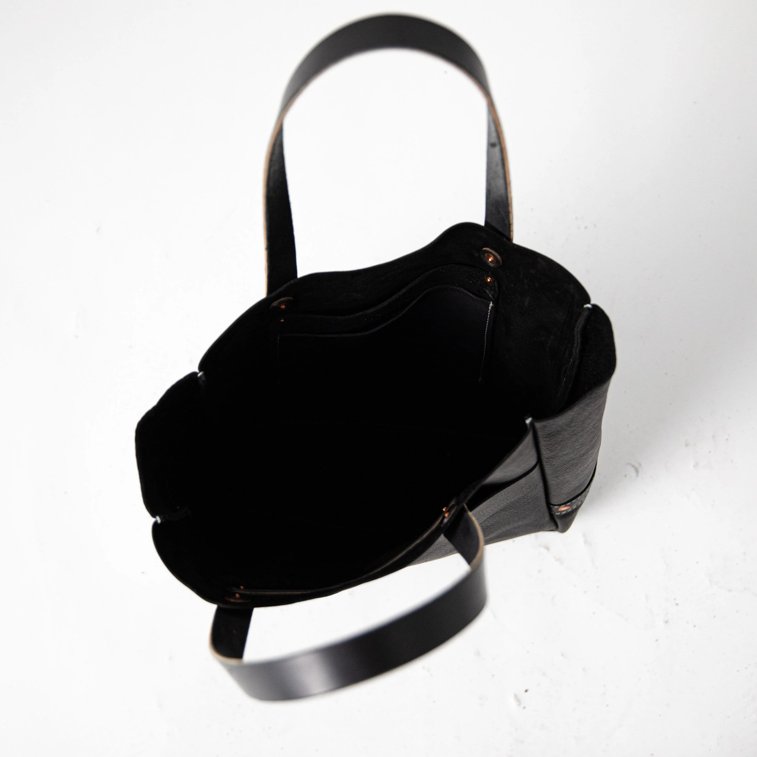 Black Kodiak Carryall Tote - Image 4