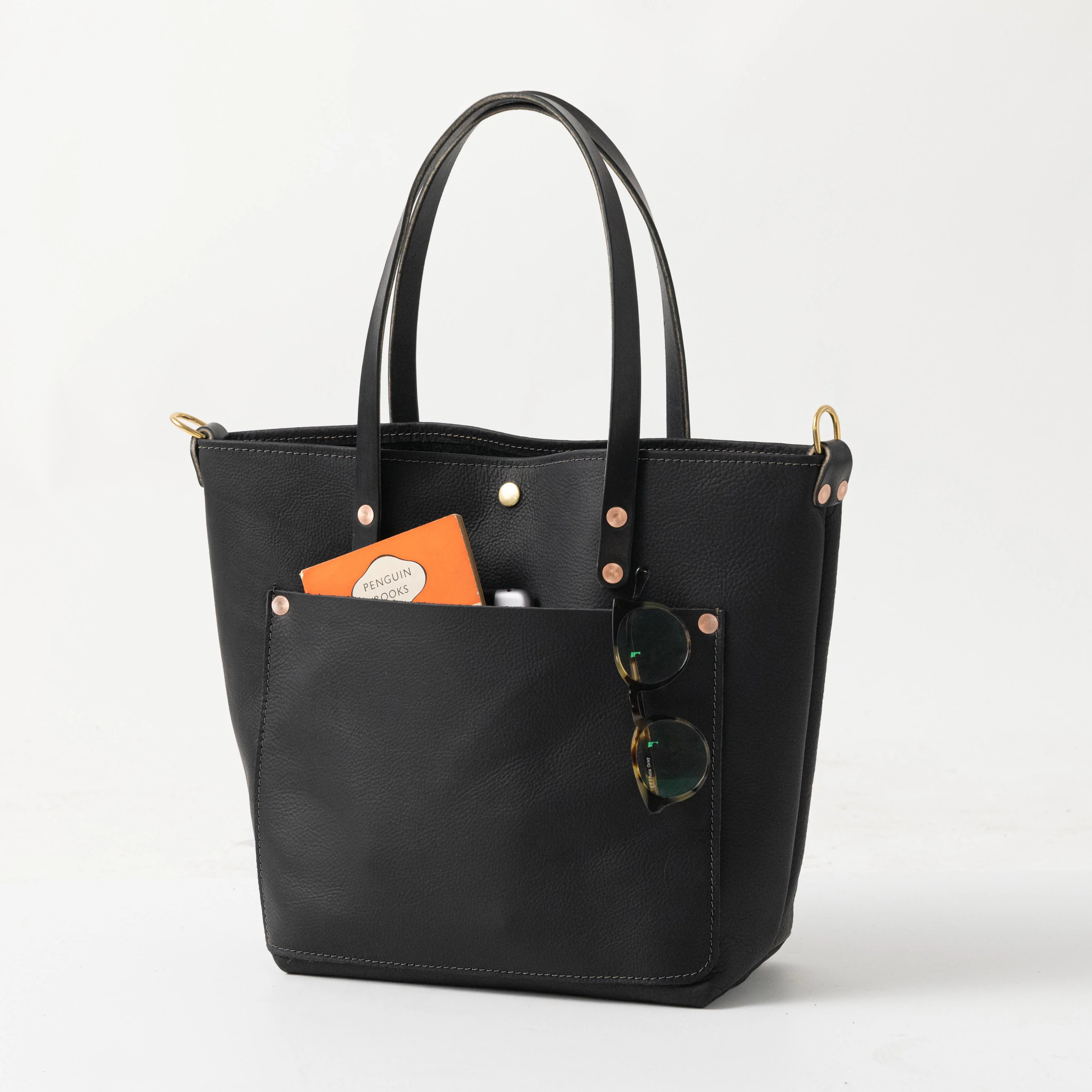 Black Kodiak Travel Tote - Image 8