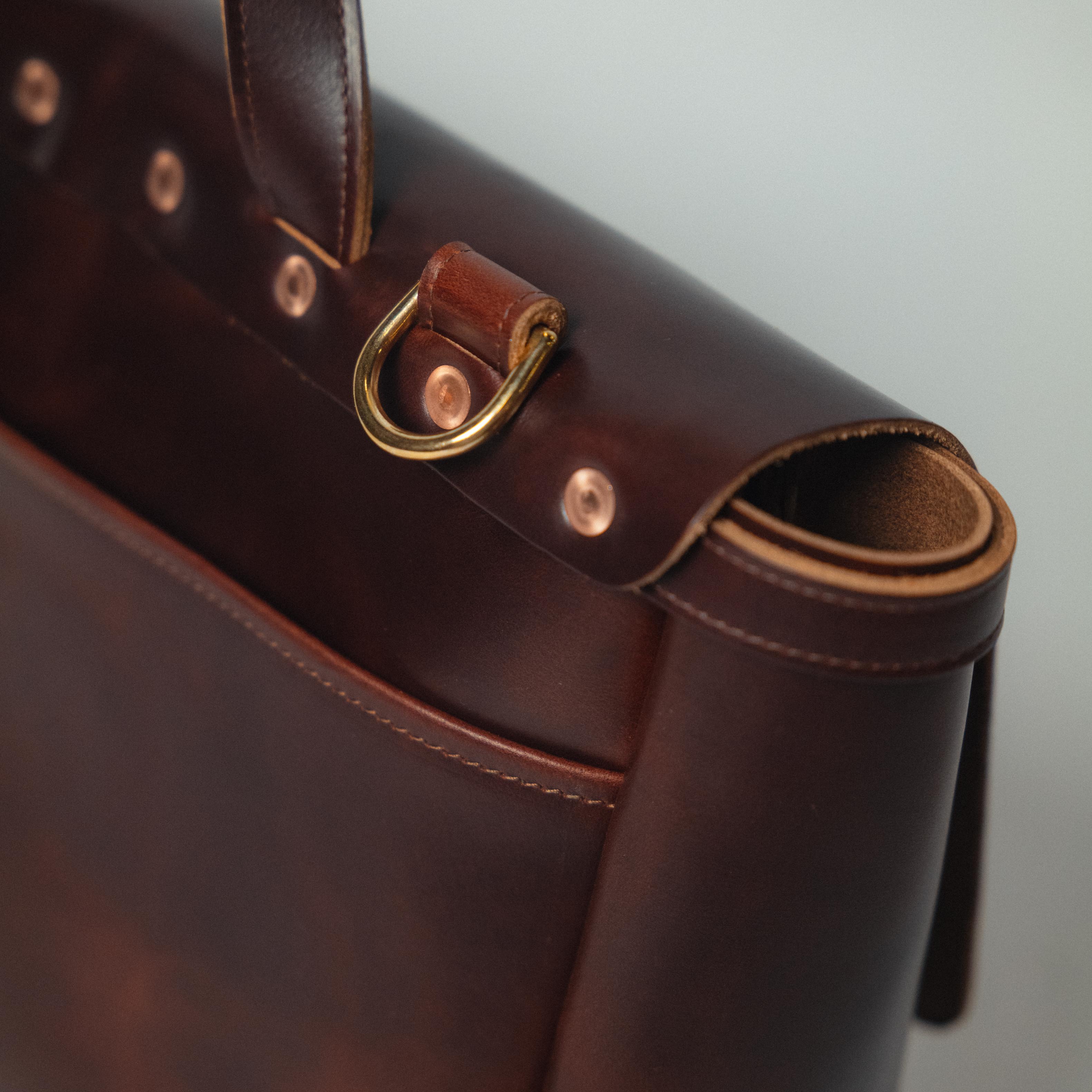 British Tan Double Shot Messenger Bag Bundle - Image 4