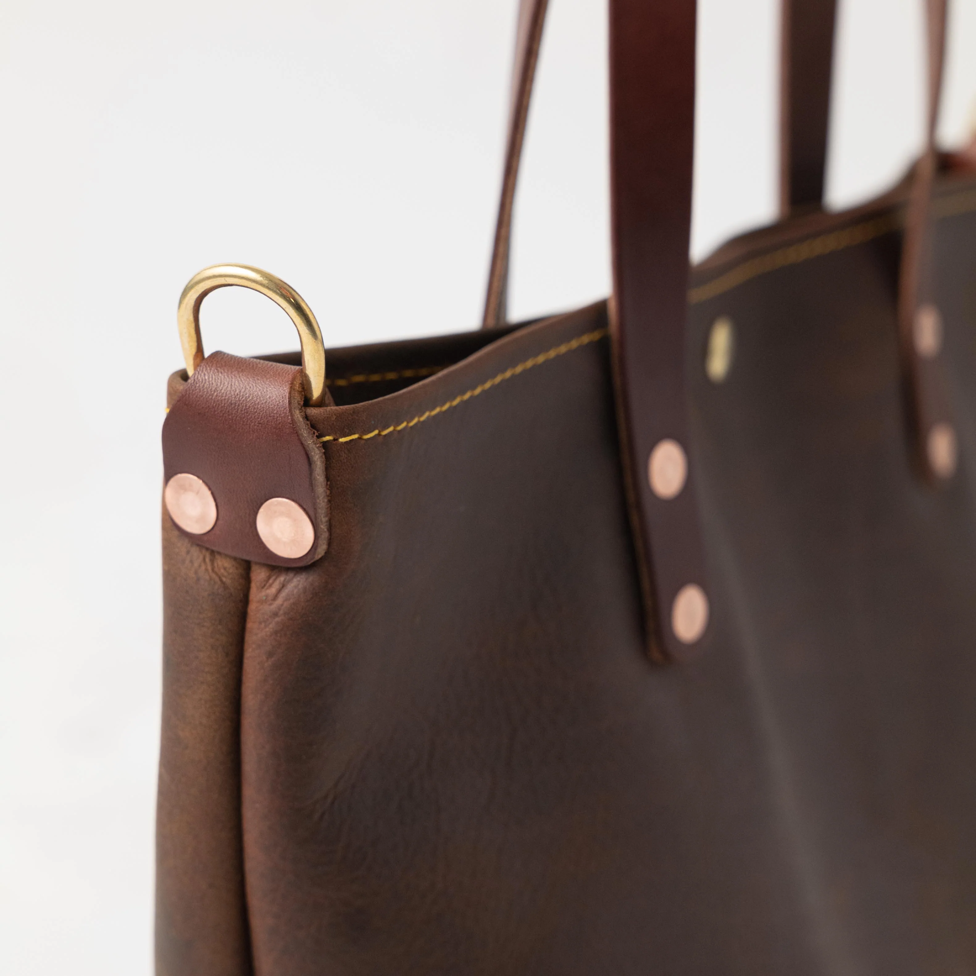 Brown Kodiak Travel Tote - Image 4