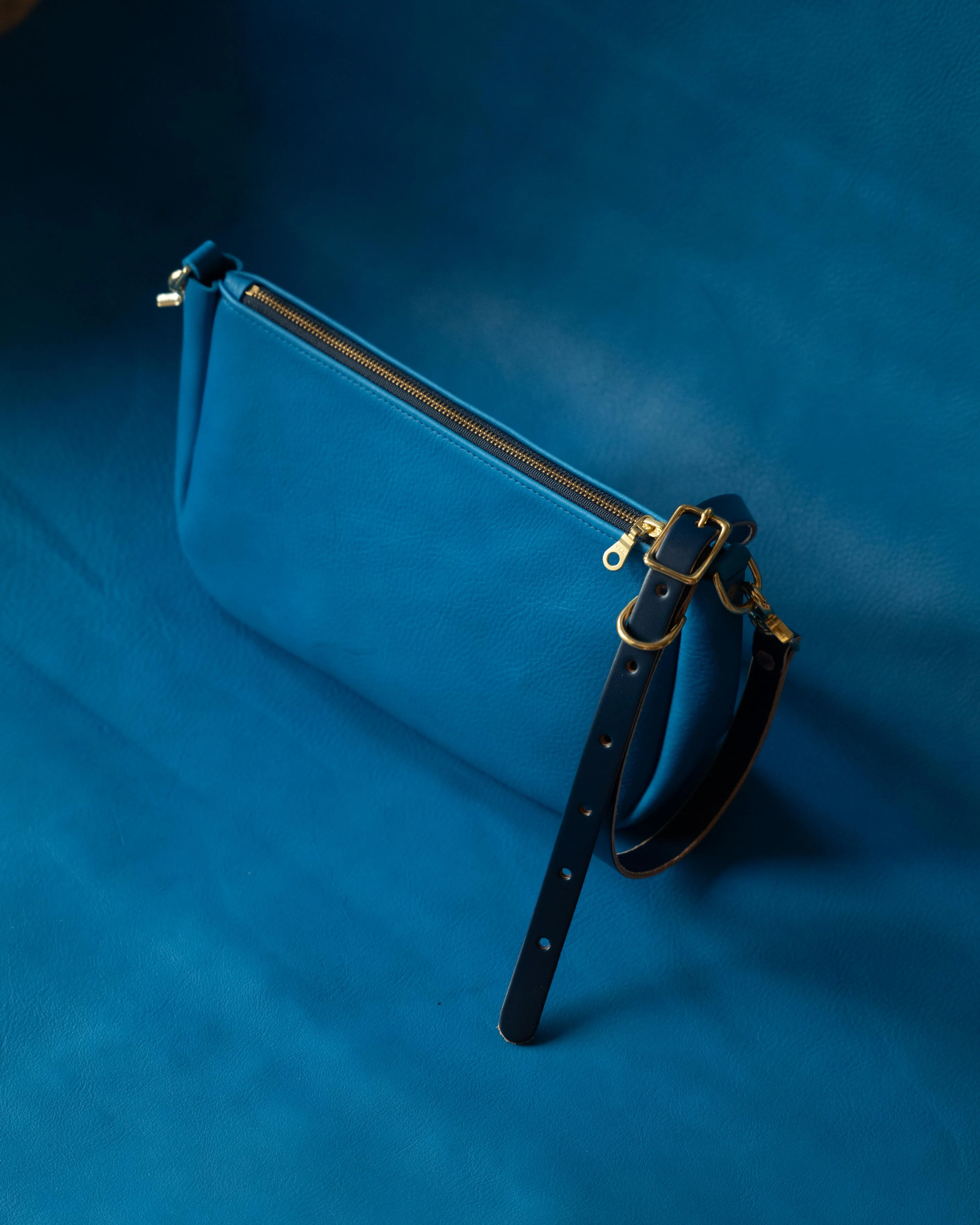 Cerulean Cypress Crossbody Bag - Image 3