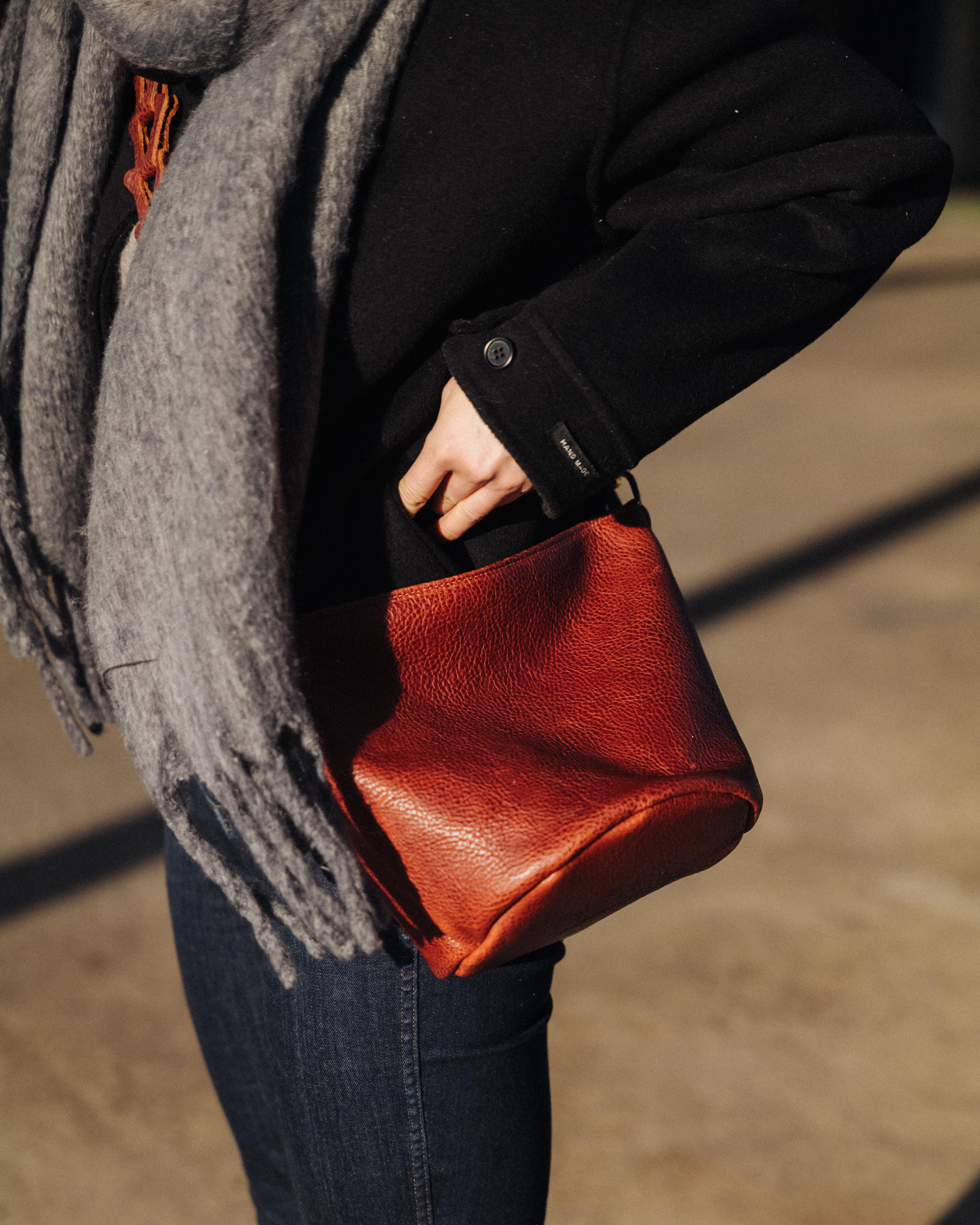 Black Bulldog Mini Zip-Top Bucket Bag - Image 6
