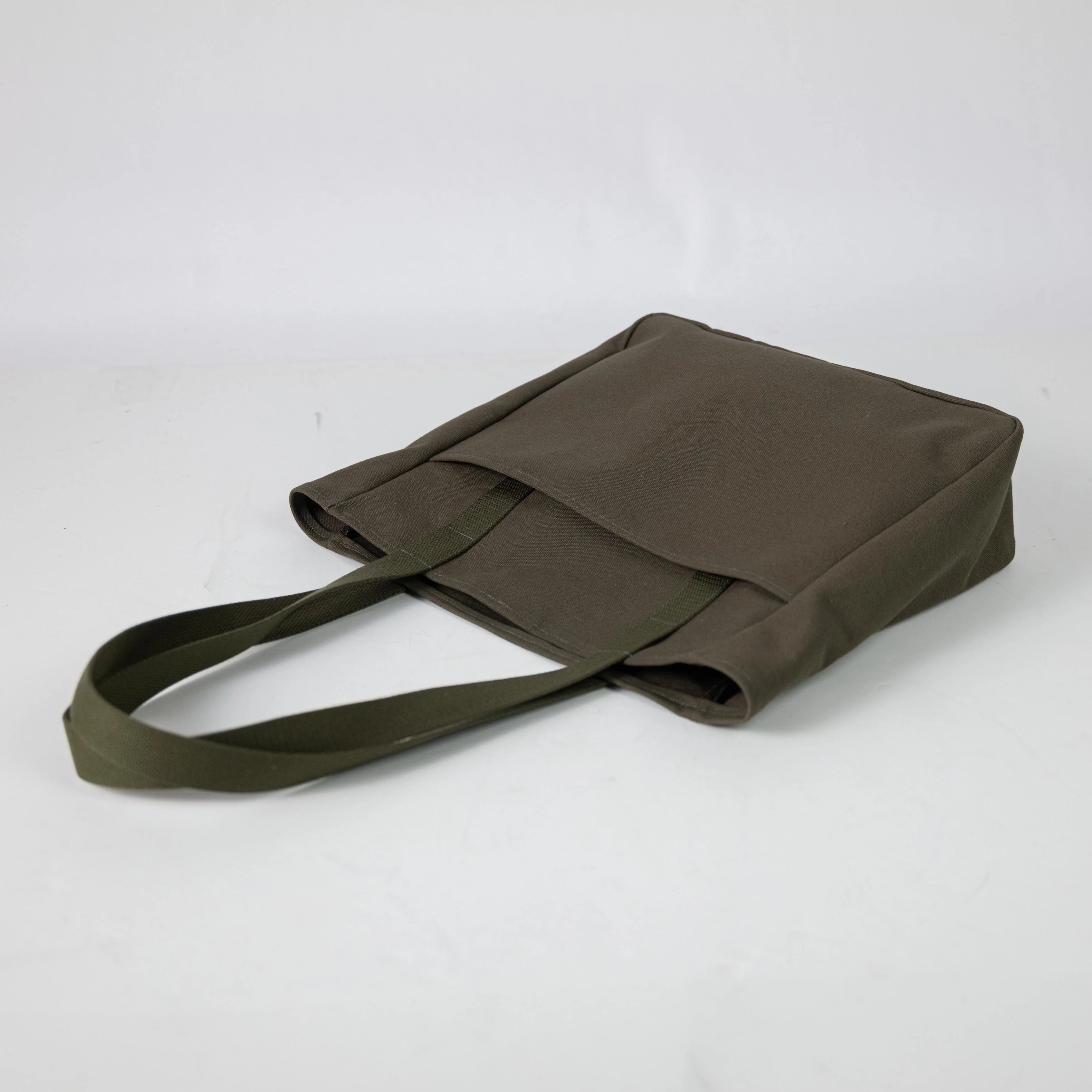 Green Canvas Carryall - Image 6