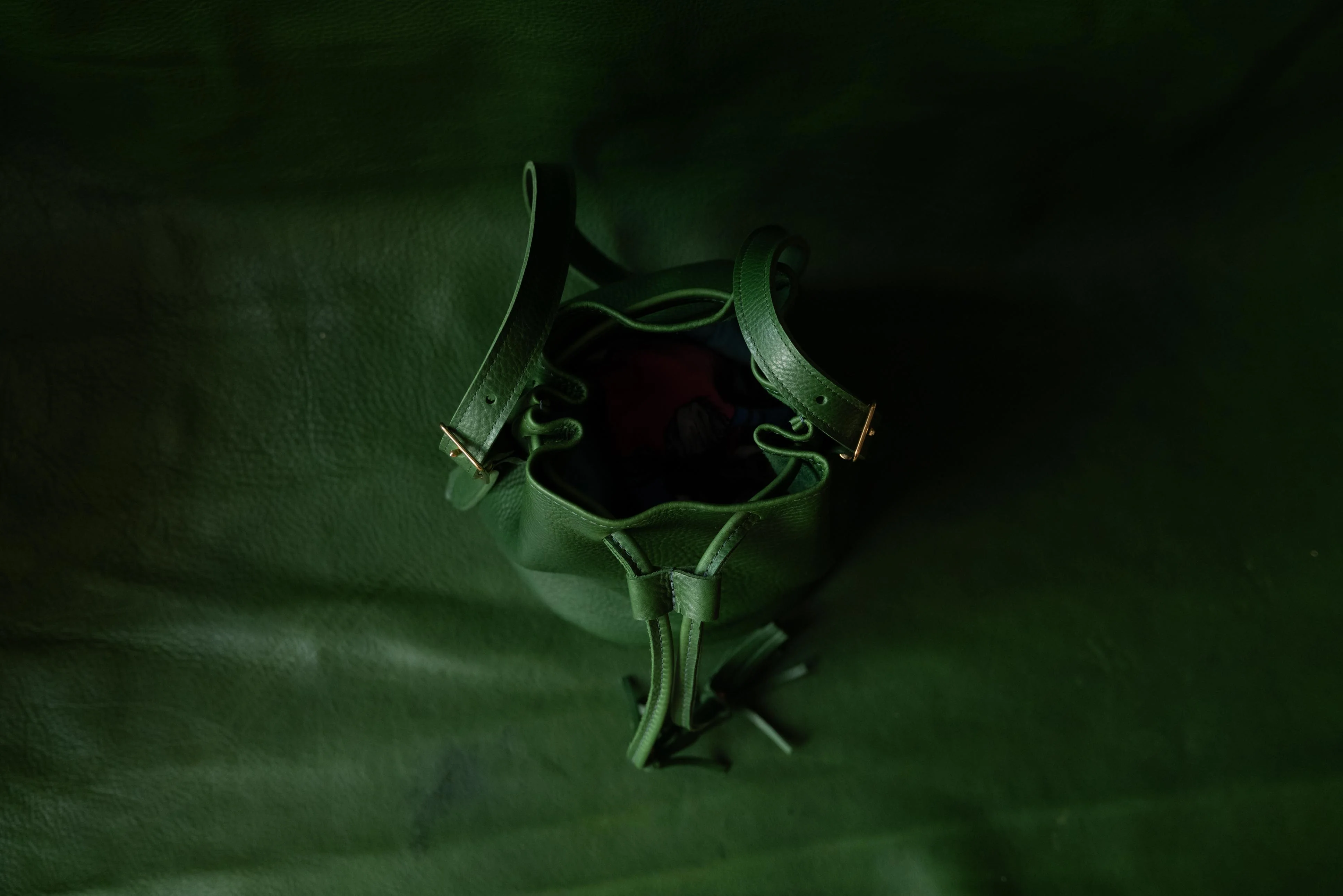 Leaf Cypress Bucket Bag - Image 3