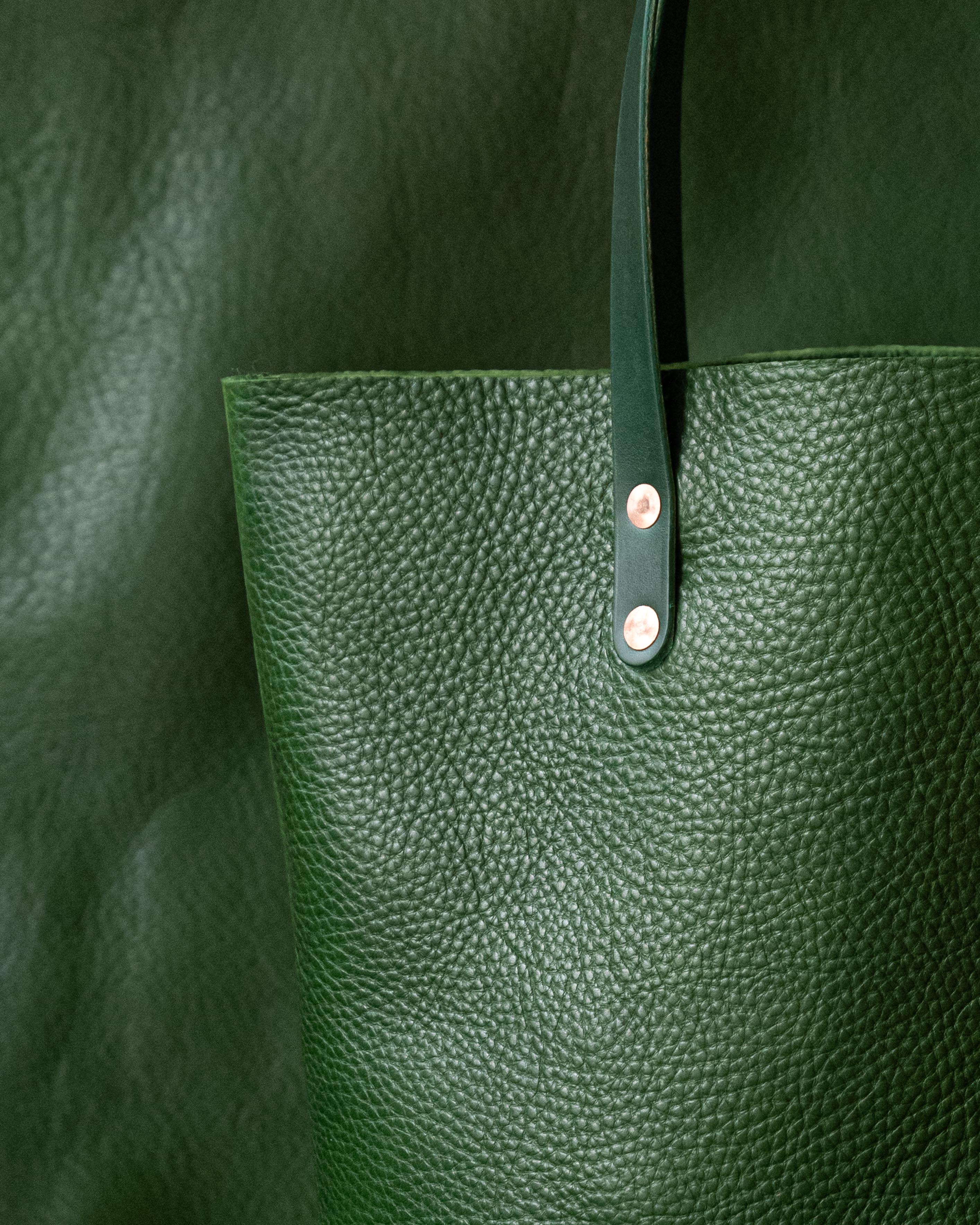 Leaf Cypress Travel Tote - Image 2