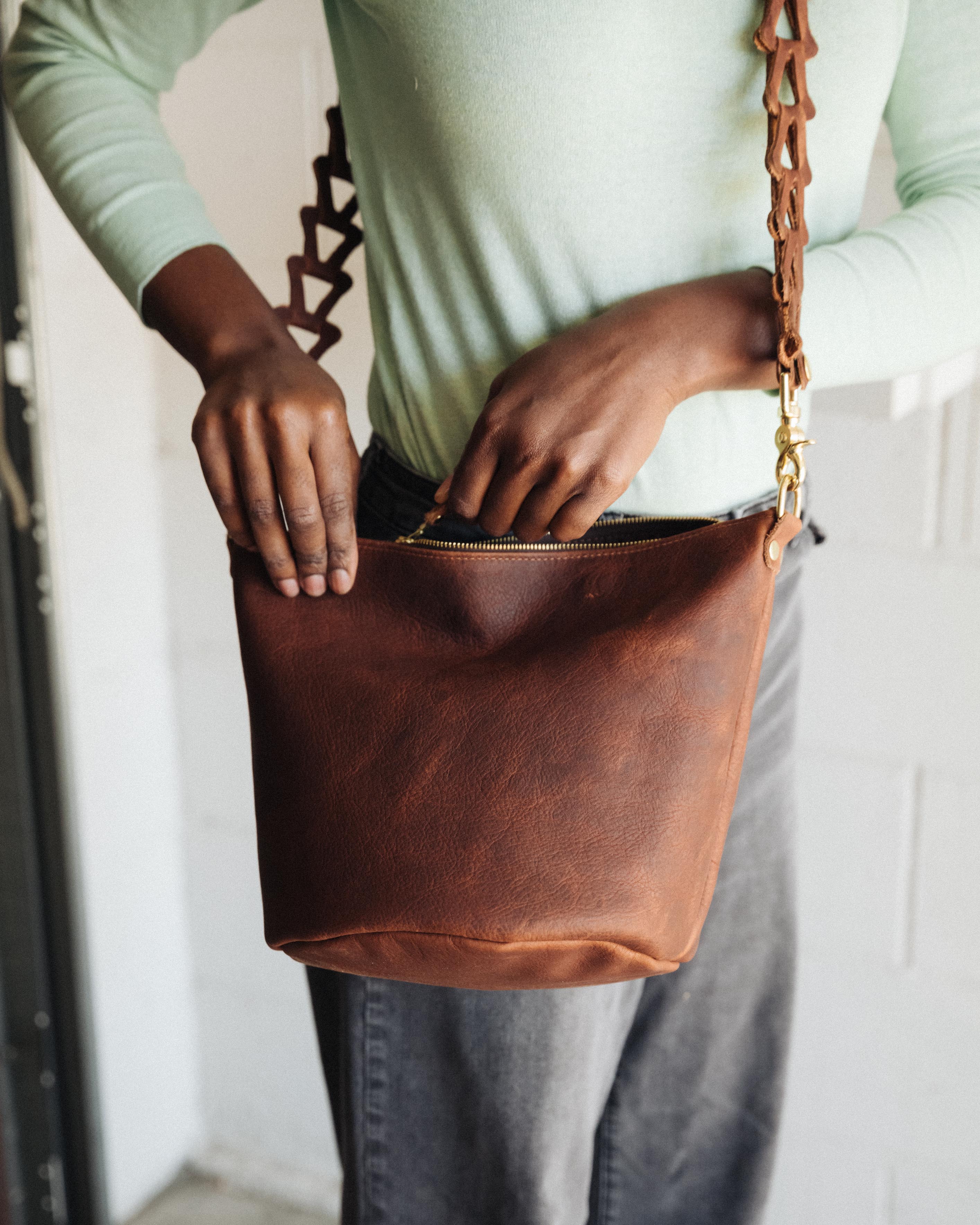 Macchiato Zip-Top Bucket Bag - Image 3