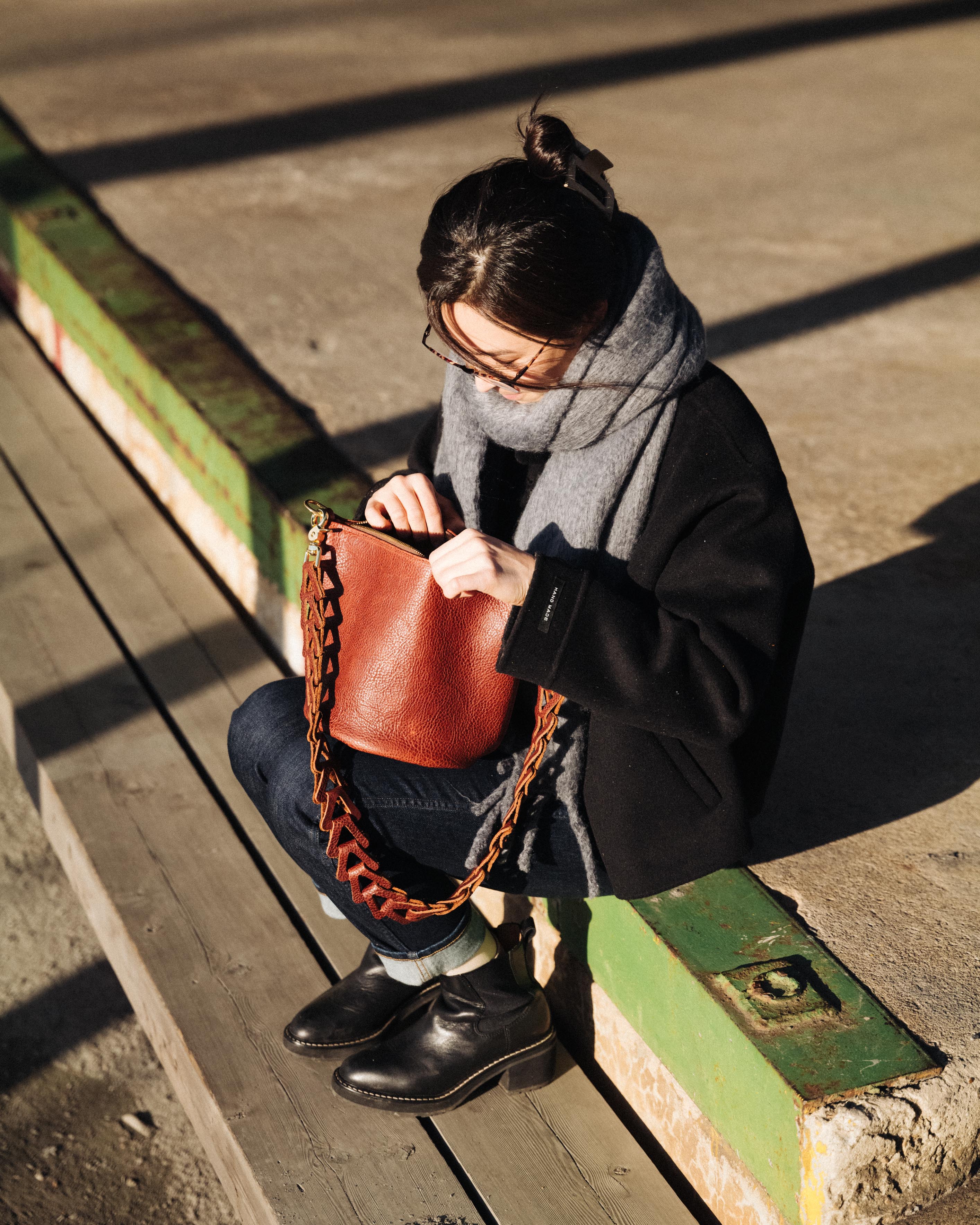 Pumpkin Bulldog Mini Zip-Top Bucket Bag - Image 3