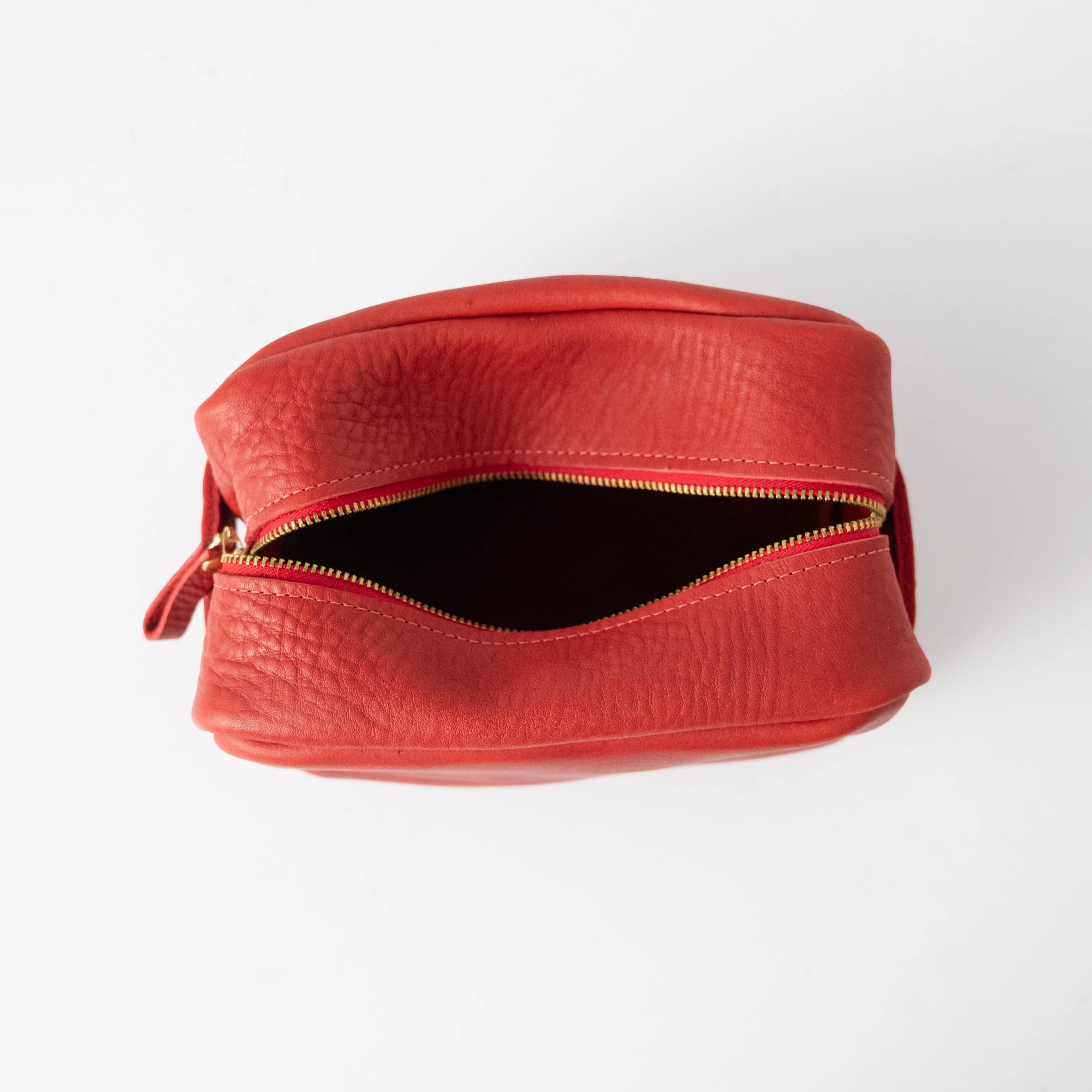 Red Cypress Travel Kit - Image 4