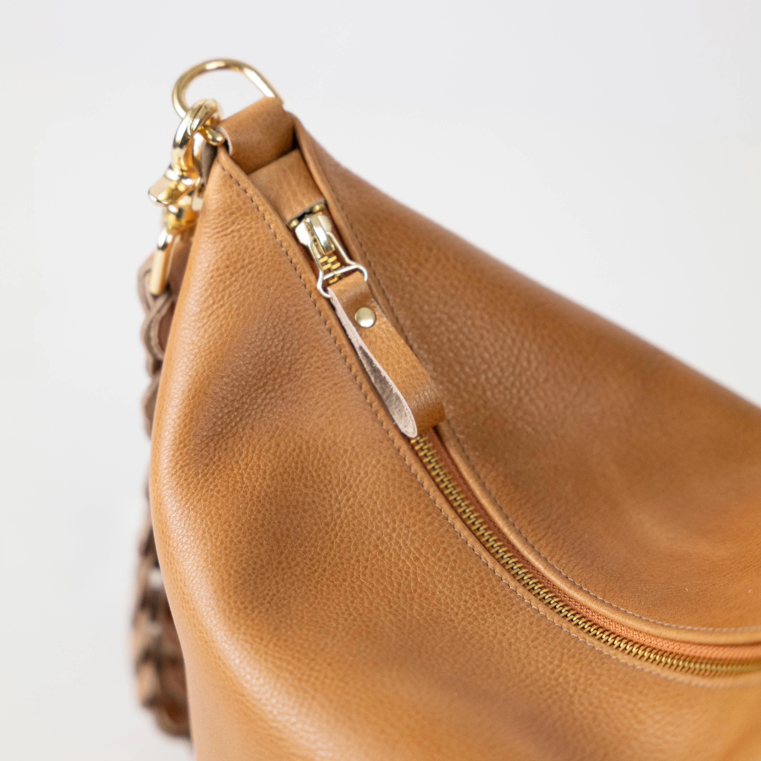 Sand Bulldog Zip-Top Bucket Bag - Image 2
