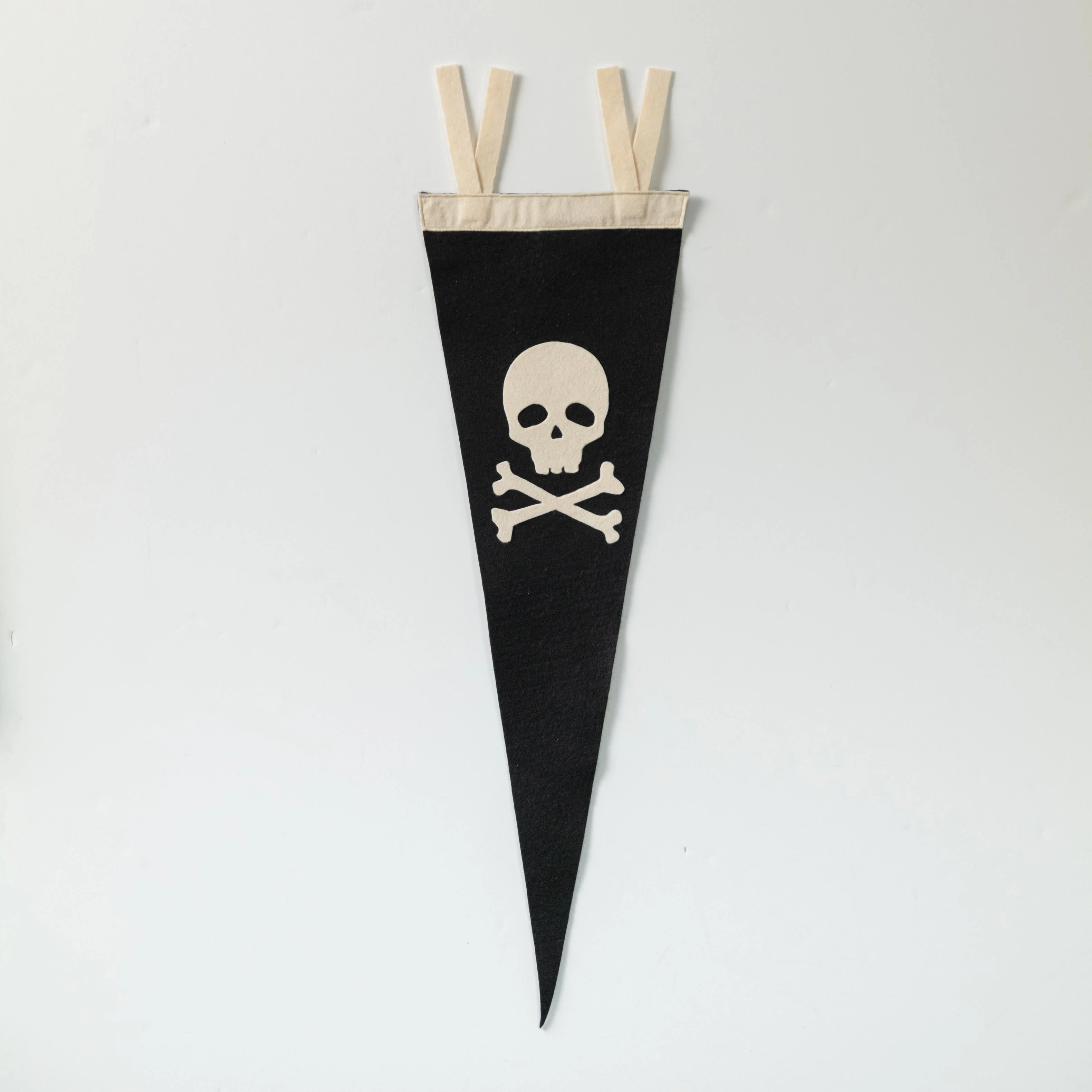 Skull-N-Bones Pennant