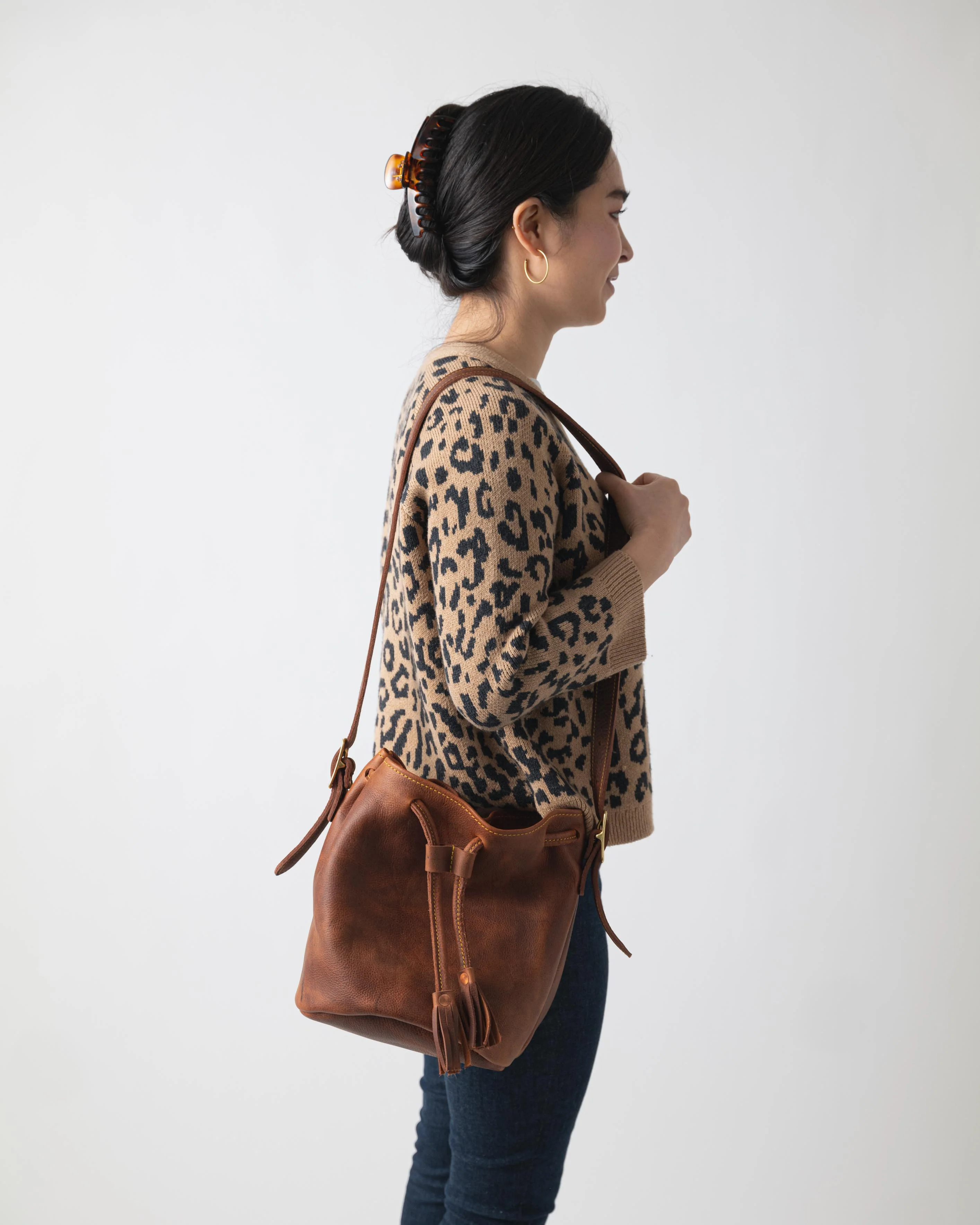Tan Kodiak Bucket Bag - Image 10