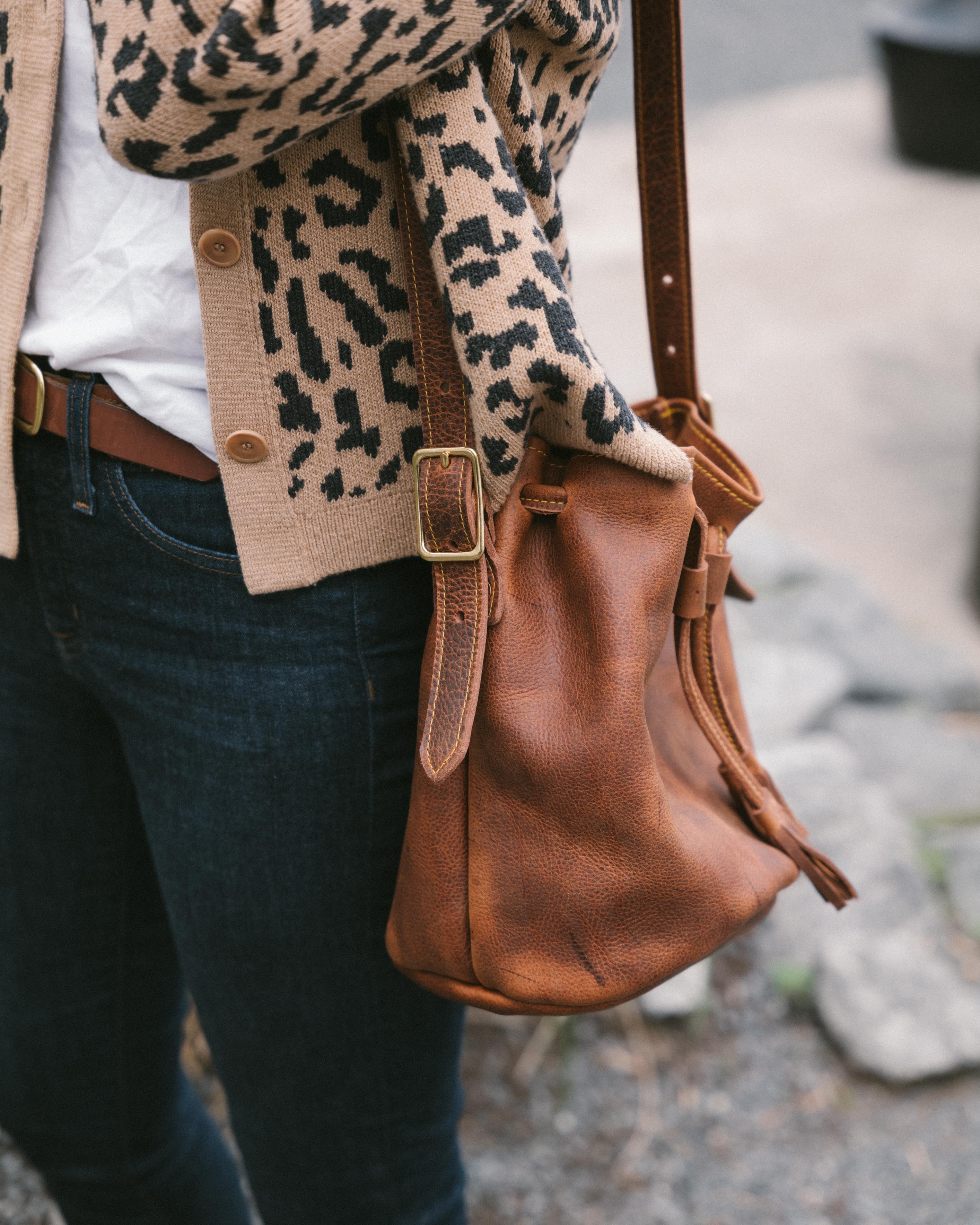 Tan Kodiak Bucket Bag - Image 11