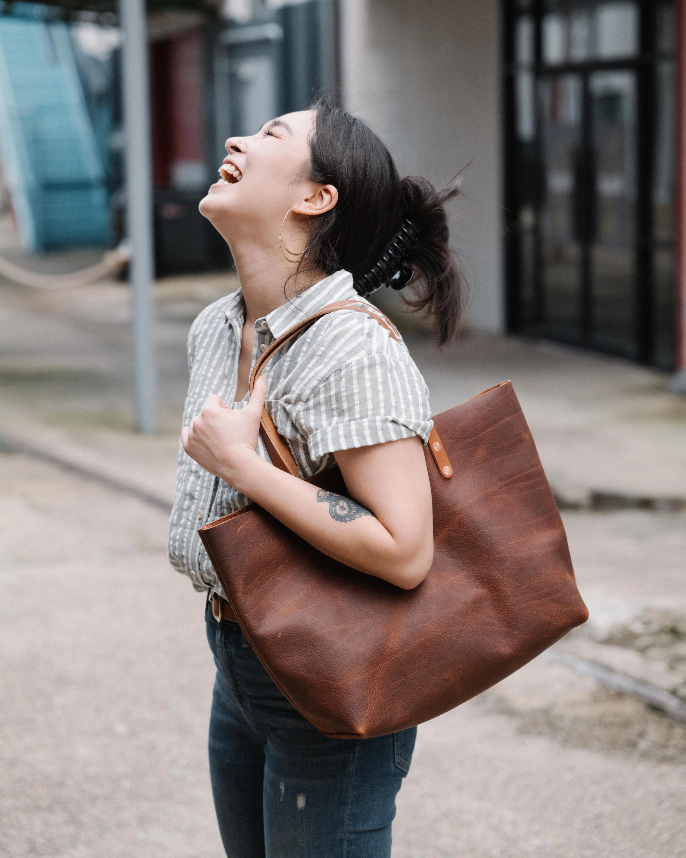 Tan Kodiak East West Tote - Image 5