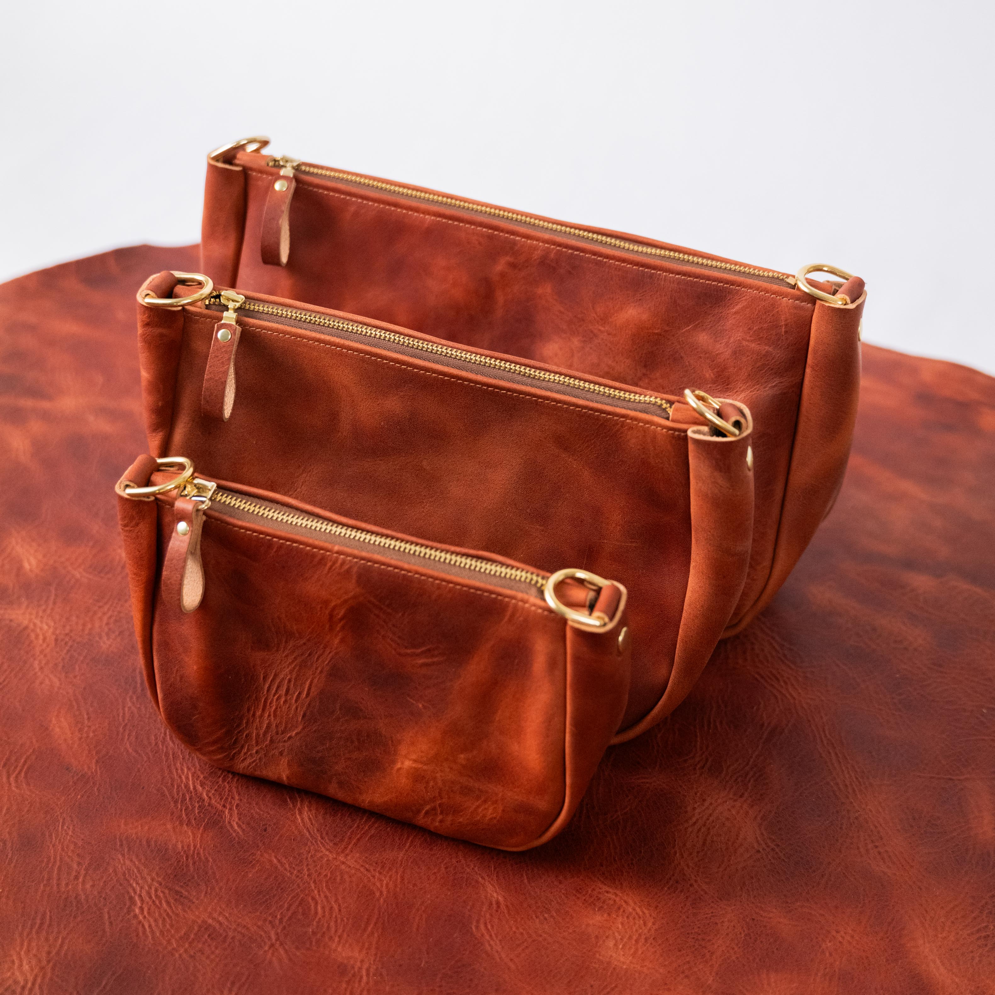 Very Tumbled Old English Derby Mini Crossbody Bag - Image 2