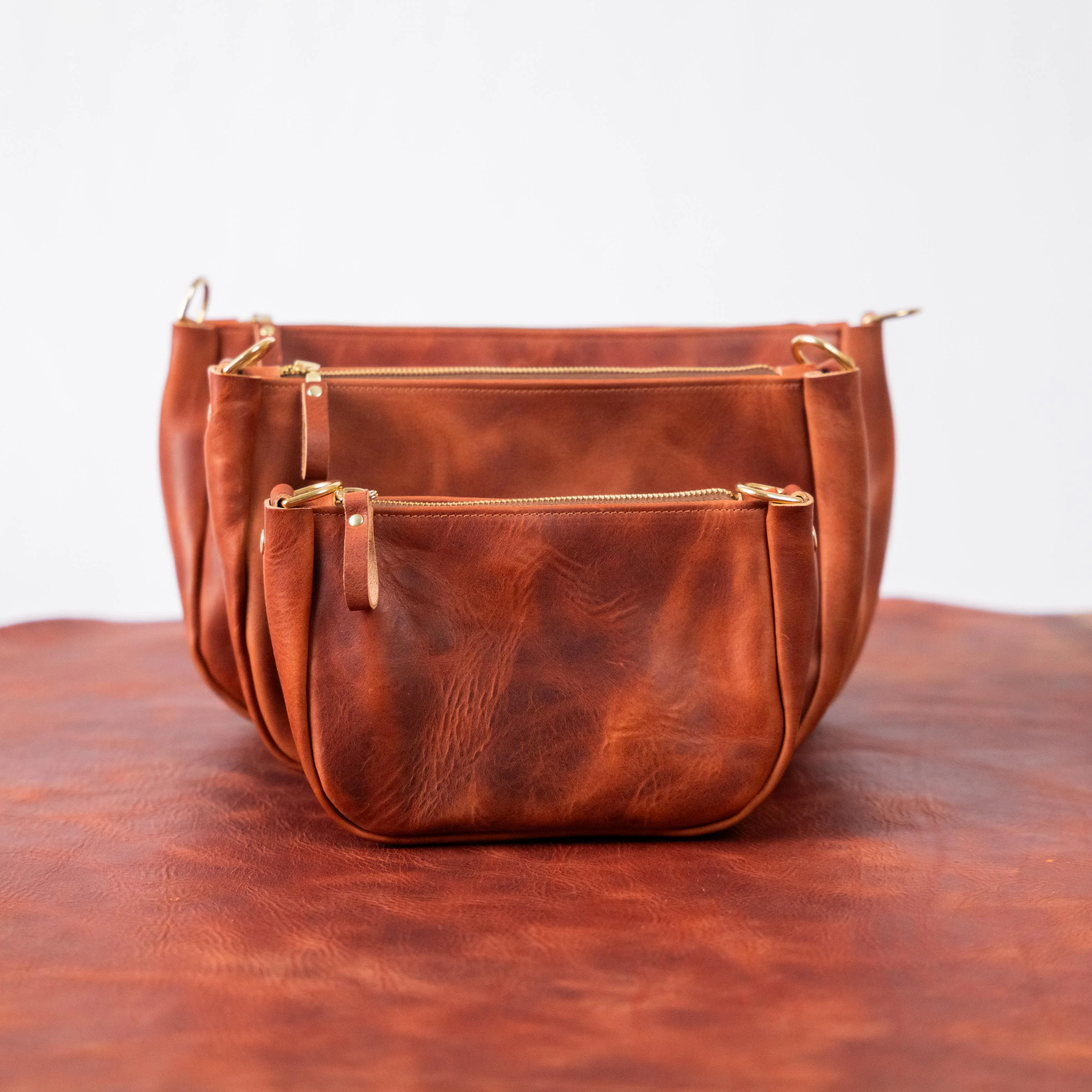 Very Tumbled Old English Derby Mini Crossbody Bag - Image 3